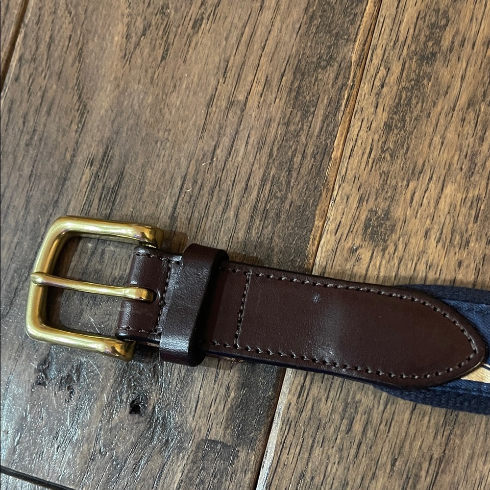 Vineyard Vines Navy Sailboat Belt - Picture 6 of 7